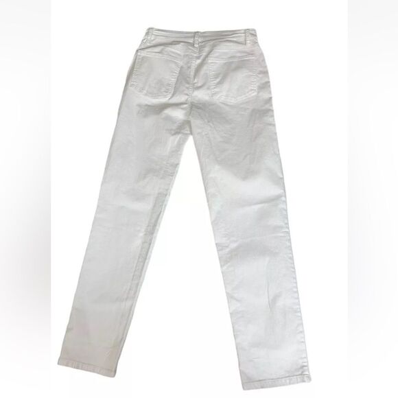 Jeans  - Picture 13 of 14